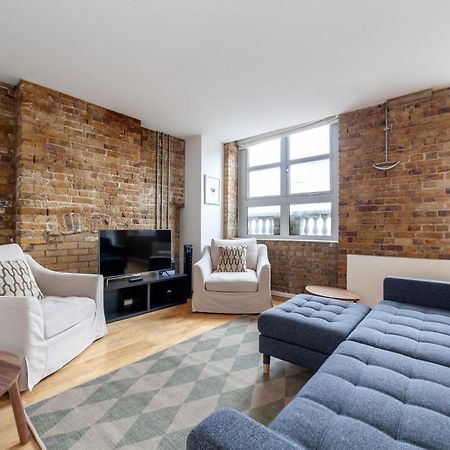 Elegance & Chic Design - 2-Bedroom Haven London Luaran gambar