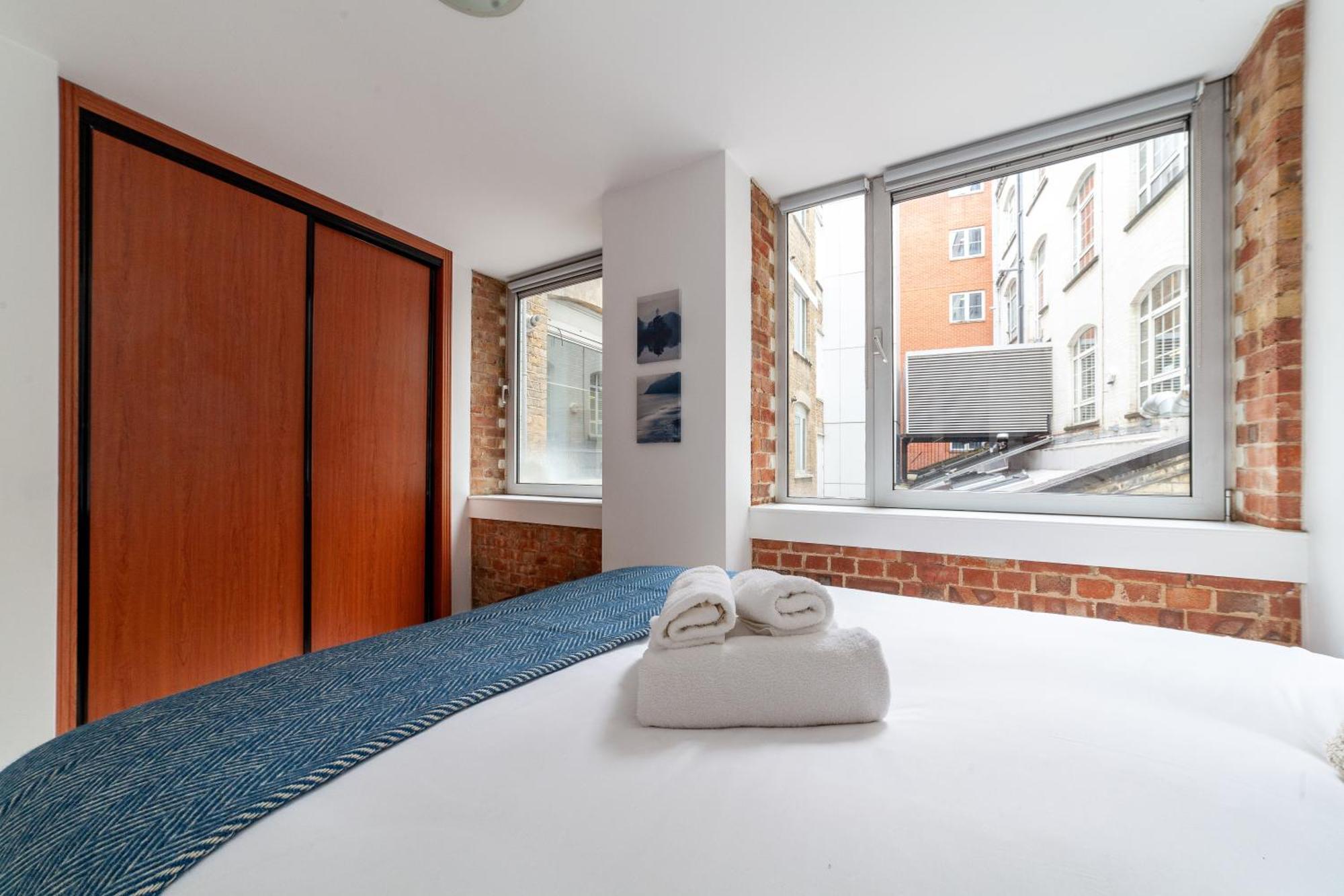 Elegance & Chic Design - 2-Bedroom Haven London Luaran gambar