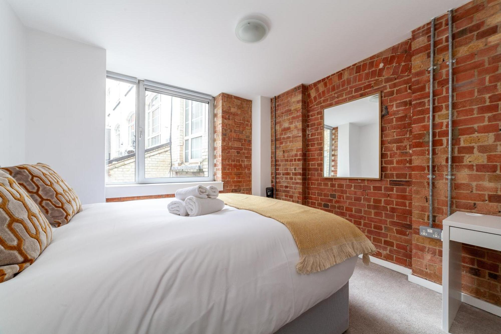 Elegance & Chic Design - 2-Bedroom Haven London Luaran gambar
